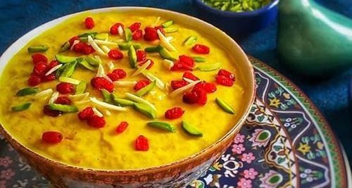 غذاهای سنتی اصفهان ، طرز تهیه خورش ماست